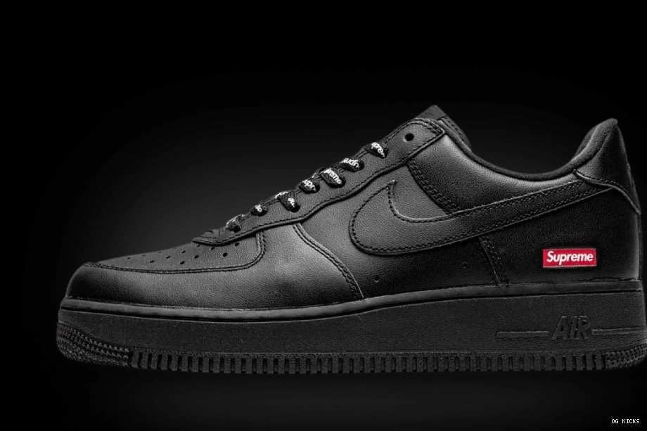 Low Force Nike Air 1 Black Supreme 0825